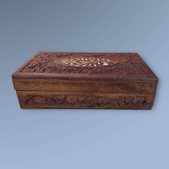 Vintage Hand Carved Indian Rosewood Trinket Box– Bone Inlay–Ornate Jewelry Box - Picture 3 of 6